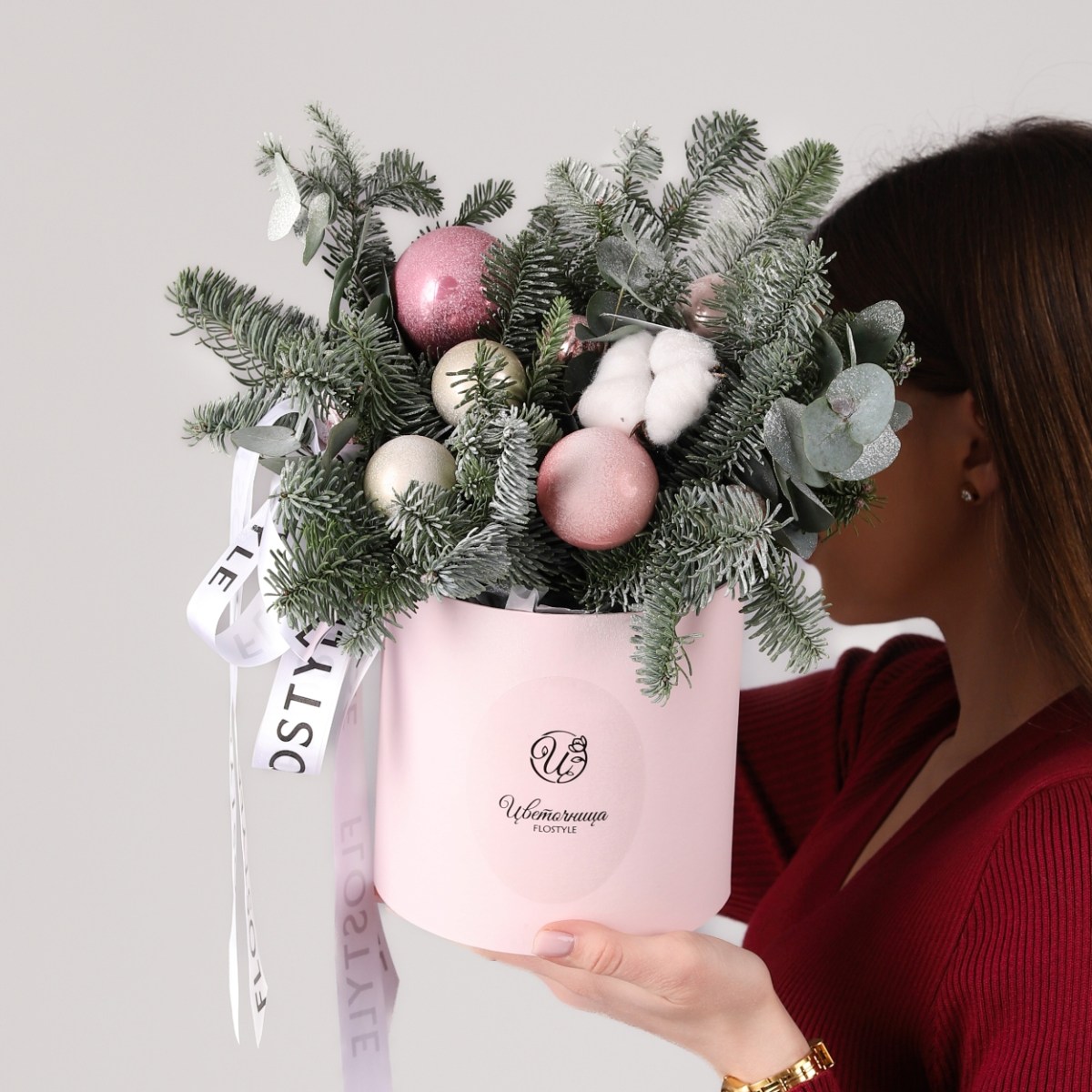 Зимняя композиция с нобилисом нежная